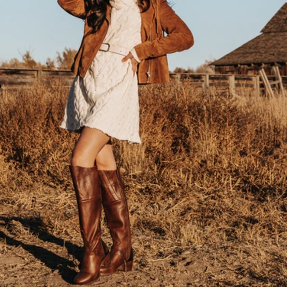 Freebird by Stephen Calgary Boots - Picture 2 of 15